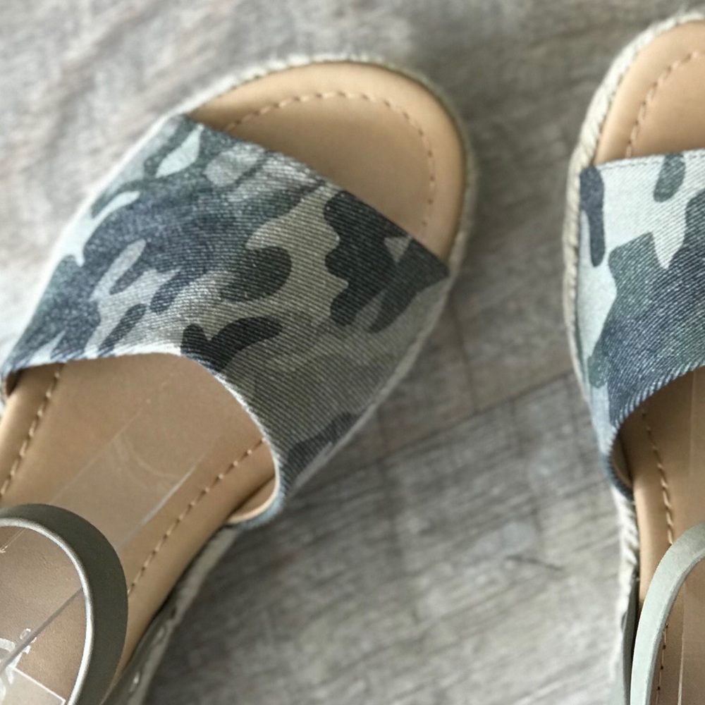 Restock Soda Green Camo Platform Espadrille Sandal - Picture 7 of 9